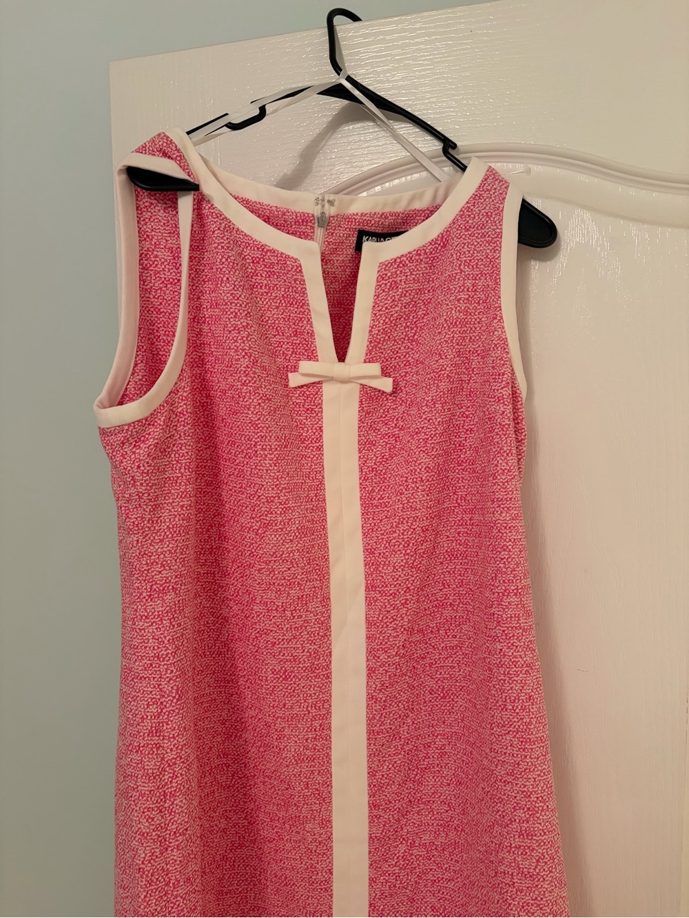 Sleeveless pink & cream Tweed dress with bow accent